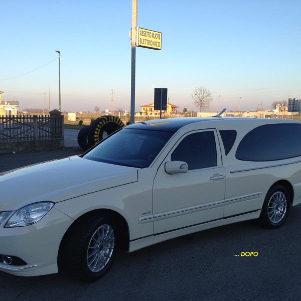 Autofunebre serie 210 restyling 212 (DOPO) Autofunebre serie 210 restyling 212 (DOPO)