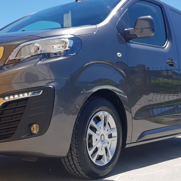 1.SCHETTINI AUTOTRASFORMAZIONI – PEUGEOT EXPERT 1.SCHETTINI AUTOTRASFORMAZIONI - PEUGEOT EXPERT